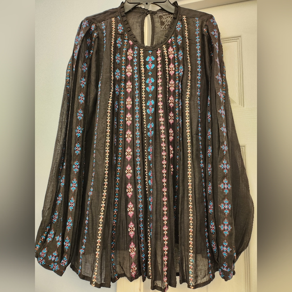 Johnny Was linen blend blouse
